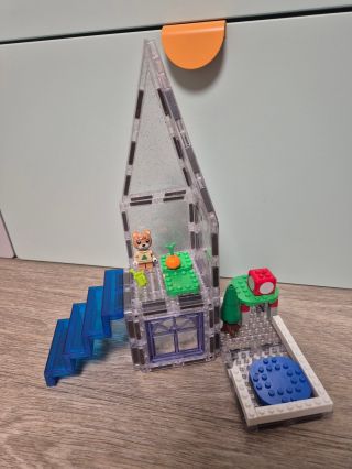 Magnetická stavebnice a LEGO 💙 Tolik možností, tolik fantazie, tolik kreativity! Když se to spojí dohromady, děti jsou...